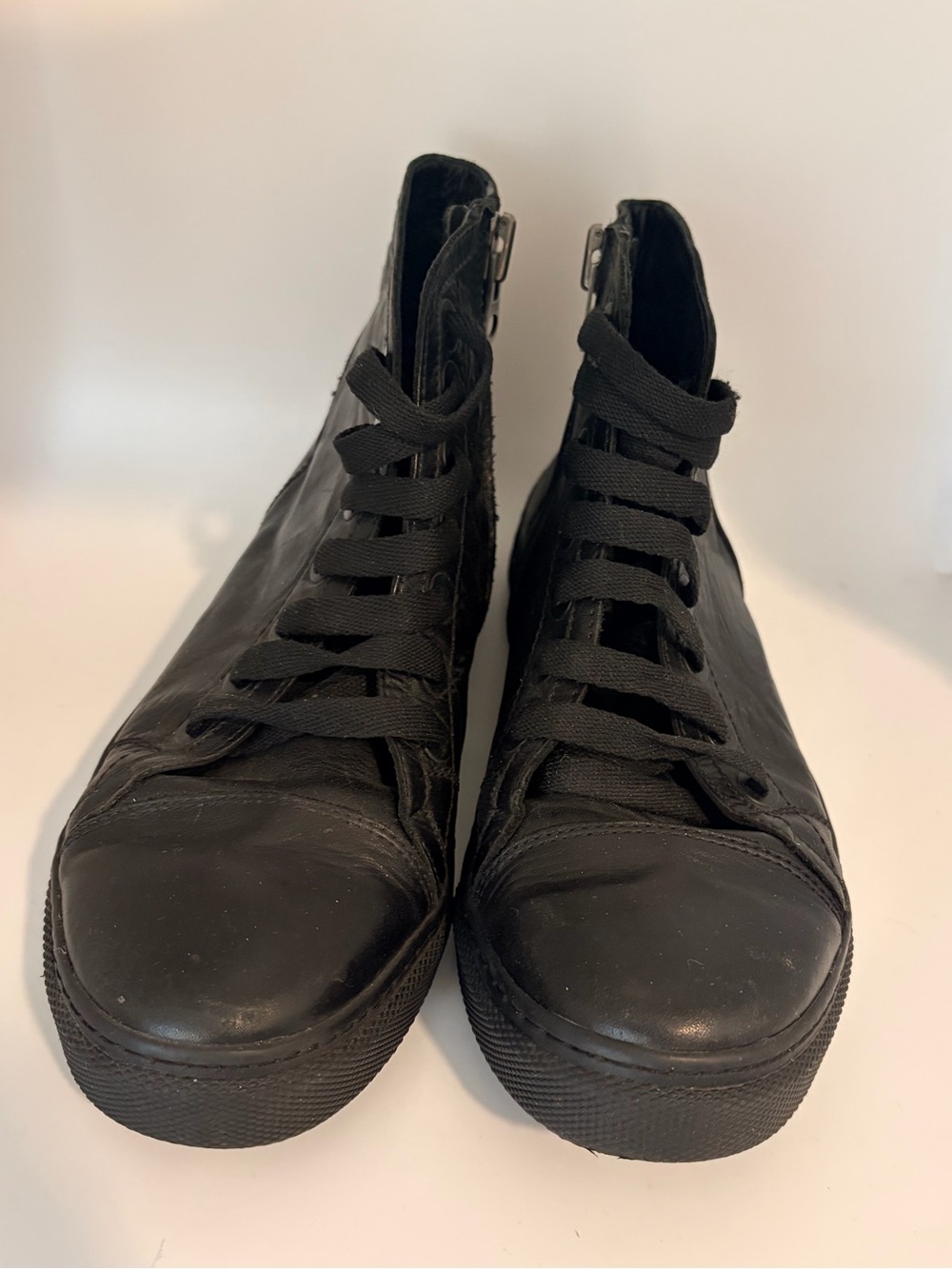 Anine Bing Black Leather High-Top Sneakers EUC 38 Womens